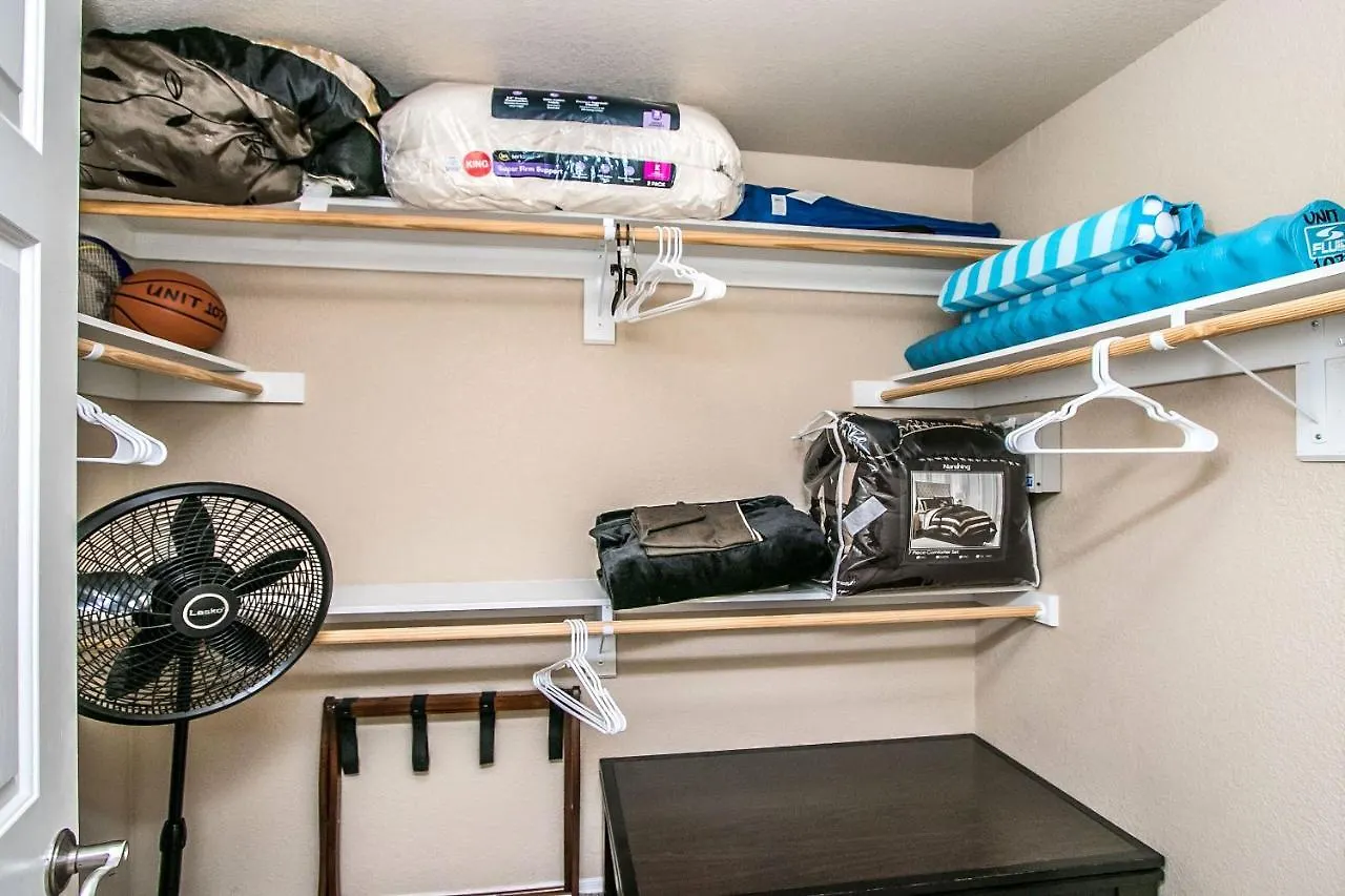 Private Resort Community -- ½ Mile Walk To Hiking & Biking At N. Mtn. Preserve! Phoenix