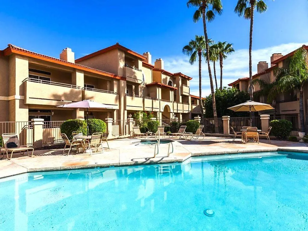 Private Resort Community -- ½ Mile Walk To Hiking & Biking At N. Mtn. Preserve! Phoenix